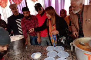Read more about the article दीपाश्रीले पस्किइन् १० रुपैयाँमा भात
